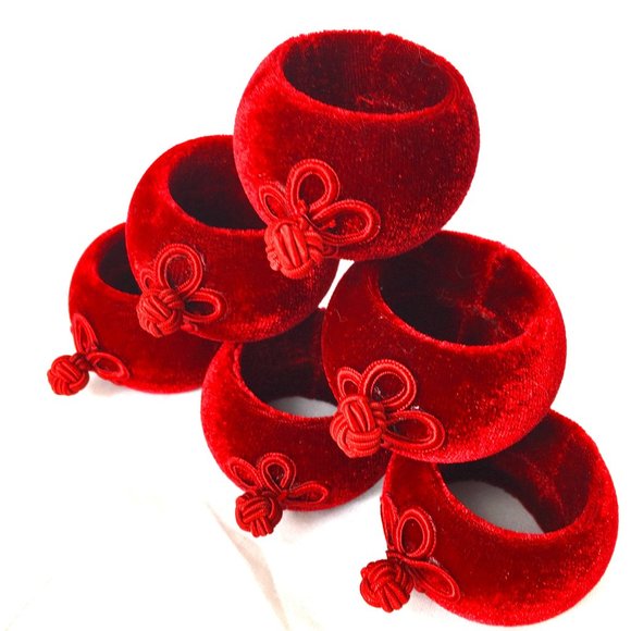 unknown Other - Red Velvet Valentine Napkin Rings - Set of 6 - EUC